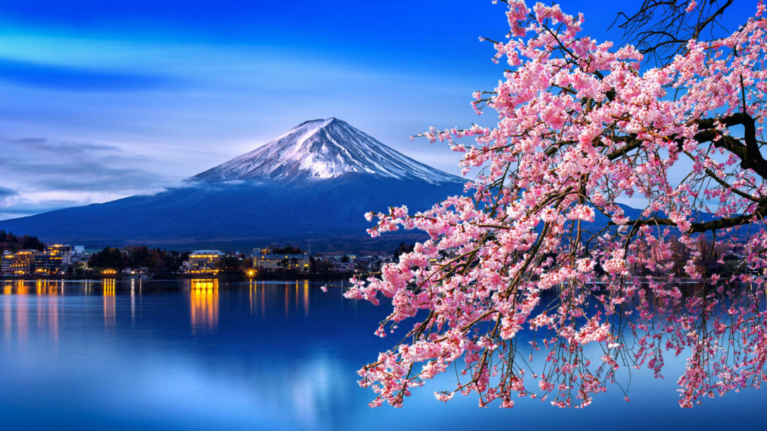 Explore Japan